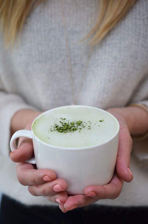 Jade Leaf - Fouet électrique à matcha + mousseur à lait - Préparation style  barista pour thé vert matcha et latte